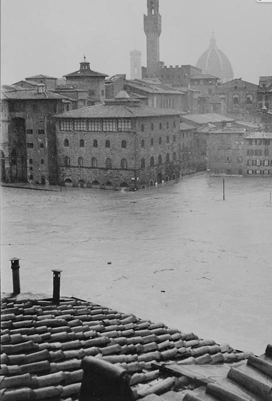 Firenzei árvíz 1966 november 4