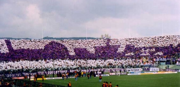 A Fiorentina szurkolók koreográfiája